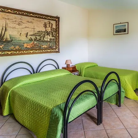 Bed and Breakfast Mont E Da Martina 3*